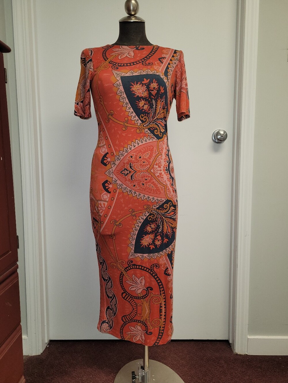 FARM Rio Coral and Navy Paisley Midi Dress